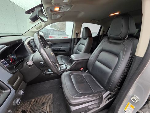 Used 2019 Chevrolet Colorado Z71 image 11