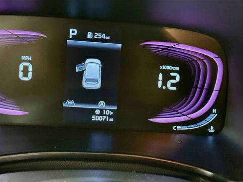 Used 2024 Kia Soul LX w/ Option Group 015 image 12