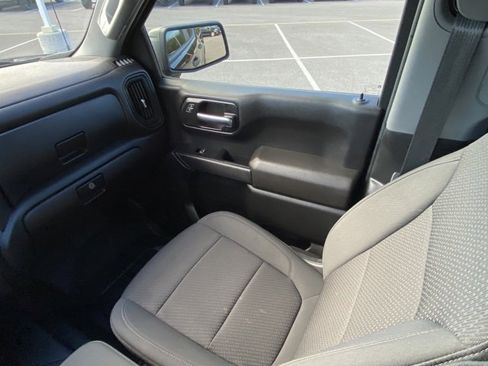 Used 2022 Chevrolet Silverado 1500 Custom image 26