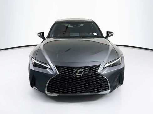 Used 2025 Lexus IS 300 w/ Comfort Package RWD image 2