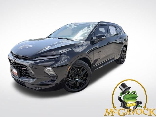 Used 2025 Chevrolet Blazer RS w/ Driver Confidence II Package AWD/4WD image 1