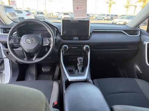 Certified 2023 Toyota RAV4 LE FWD image 14