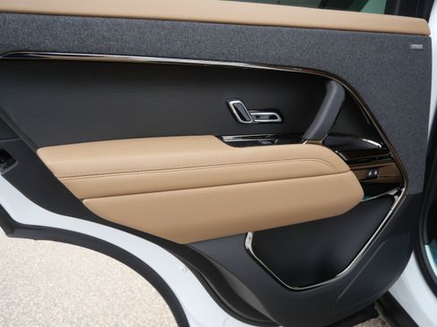 New 2026 Land Rover Range Rover Sport SE AWD/4WD image 6