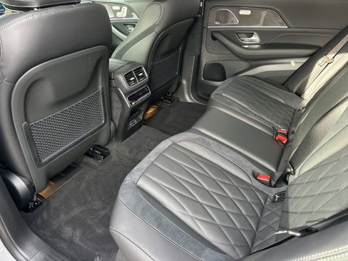 New 2026 Mercedes-Benz GLE 63 AMG S image 12