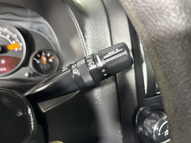Used 2016 Jeep Patriot Sport w/ Power Value Group AWD/4WD image 19