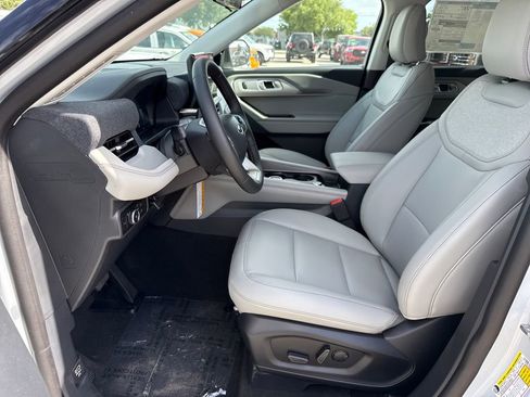 New 2026 Ford Explorer Active w/ Active Comfort Package RWD image 20
