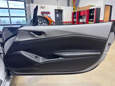Used 2026 MAZDA MX-5 Miata Club w/ Interior Package RWD image 62