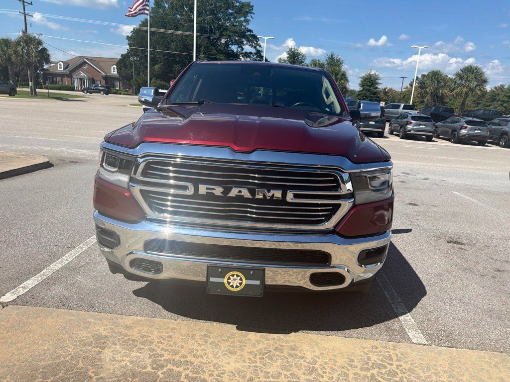 Used 2021 RAM 1500 Laramie AWD/4WD image 2