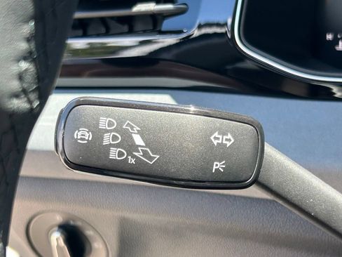 New 2026 Volkswagen Jetta SE FWD image 25
