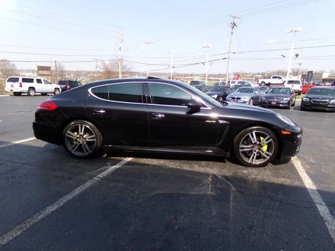 Used 2014 Porsche Panamera S image 5