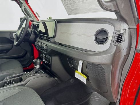 New 2025 Jeep Wrangler Unlimited Sport image 29