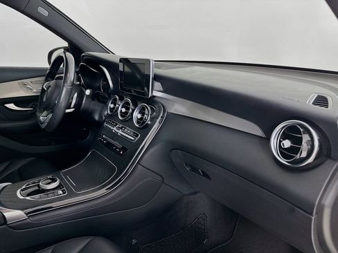 Used 2019 Mercedes-Benz GLC 300 GLC 300 image 31