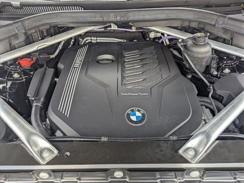 Certified 2022 BMW X5 sDrive40i w/ Luxury Seating Package image 23