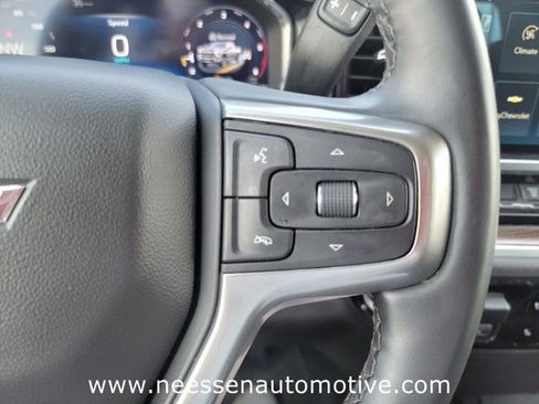 Used 2025 Chevrolet Silverado 2500 LT AWD/4WD image 24