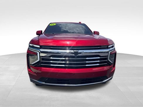 Used 2025 Chevrolet Tahoe LT AWD/4WD image 9