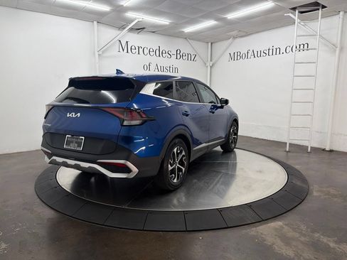 Used 2023 Kia Sportage EX FWD image 7