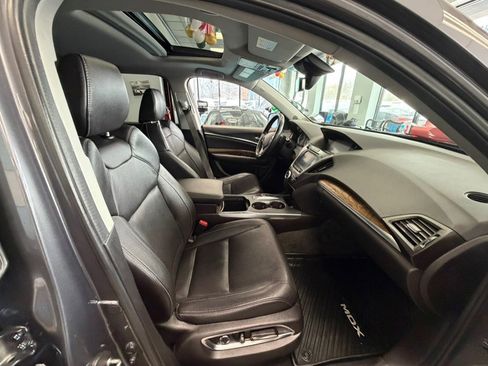 Used 2020 Acura MDX SH-AWD w/Technology Pkg image 48