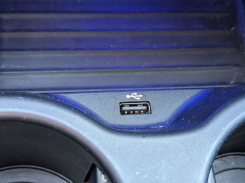 Used 2022 BMW M550i xDrive w/ Executive Package image 26