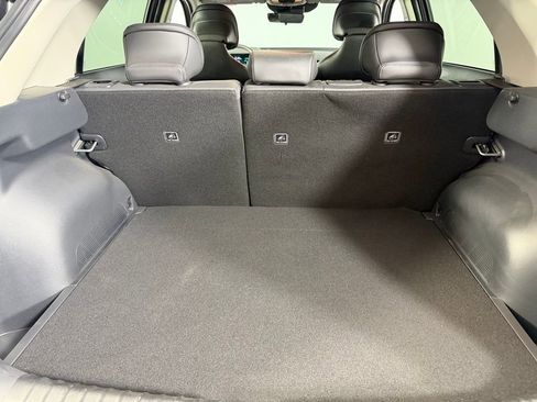 Used 2025 Kia Niro EX FWD image 28