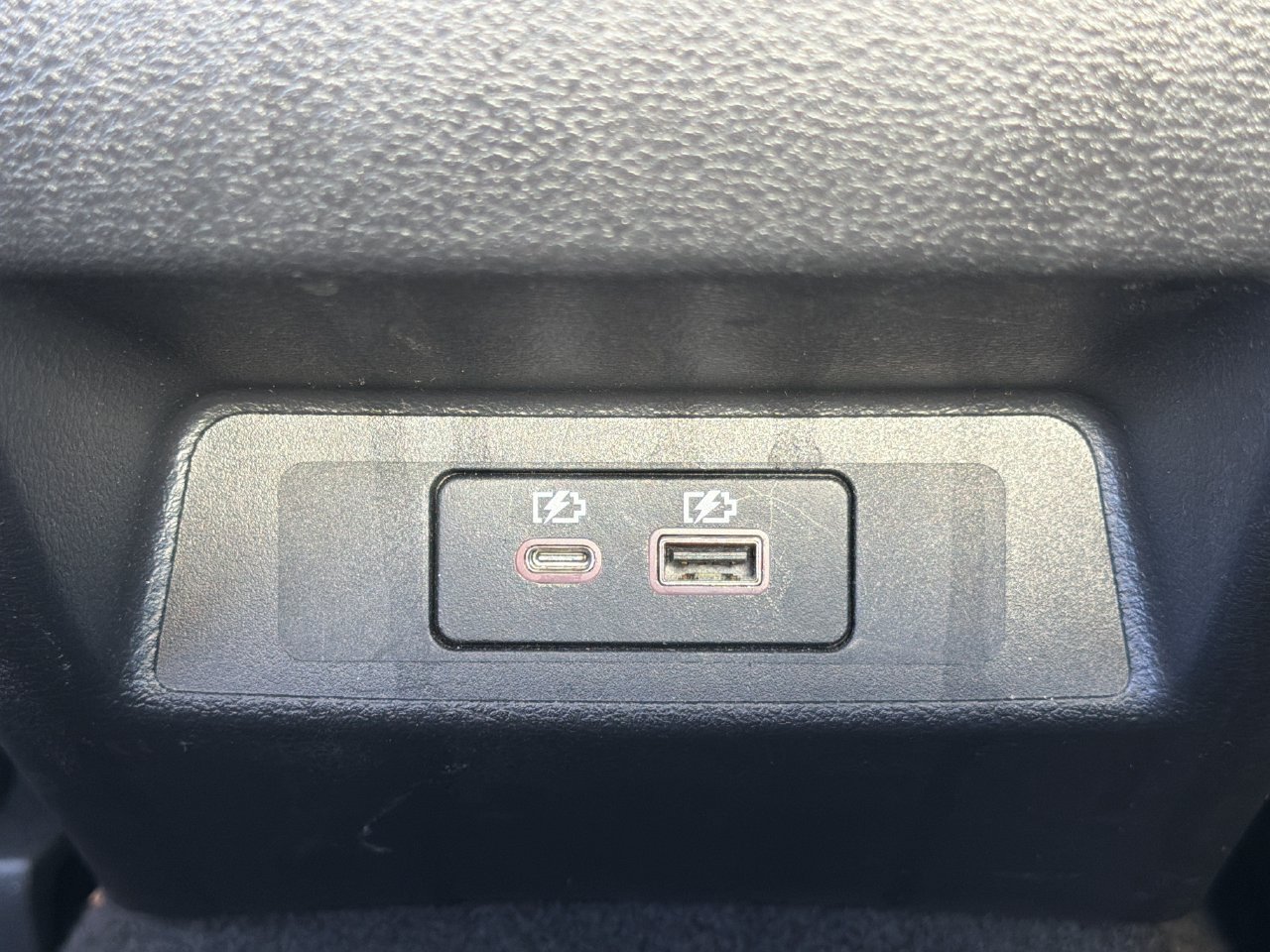 Used 2024 Nissan Altima 2.5 SV FWD image 19