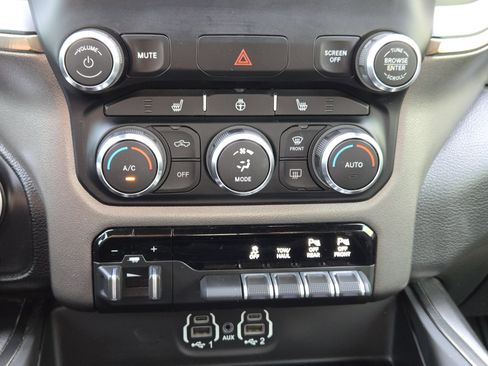 Used 2020 RAM 1500 Rebel w/ Rebel Level 2 Equipment Group AWD/4WD image 22