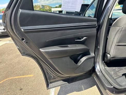 Used 2022 Hyundai Tucson SEL AWD/4WD image 22