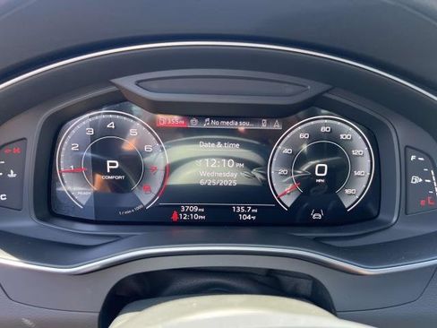 Used 2024 Audi A6 2.0T Premium image 32