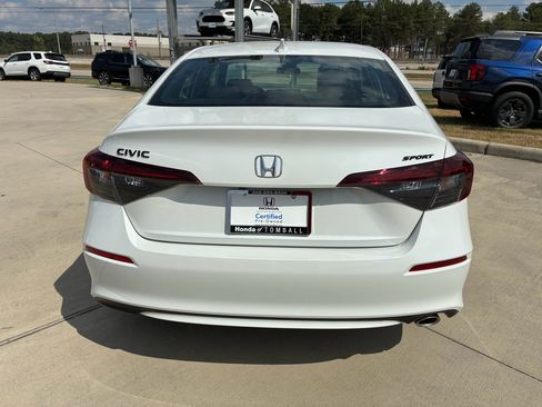 Certified 2026 Honda Civic Sport image 7