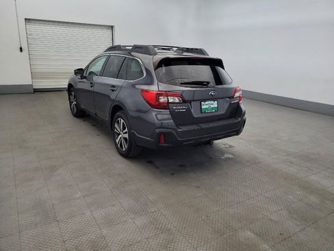 Used 2018 Subaru Outback 2.5i Limited AWD/4WD image 5