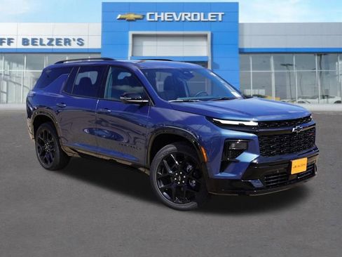 New 2026 Chevrolet Traverse RS image 1