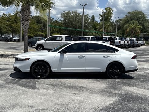 Certified 2023 Honda Accord Sport image 11