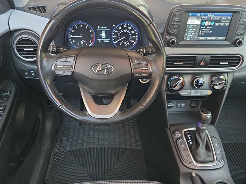 Used 2018 Hyundai Kona SEL w/ SEL Tech Package 02 image 16