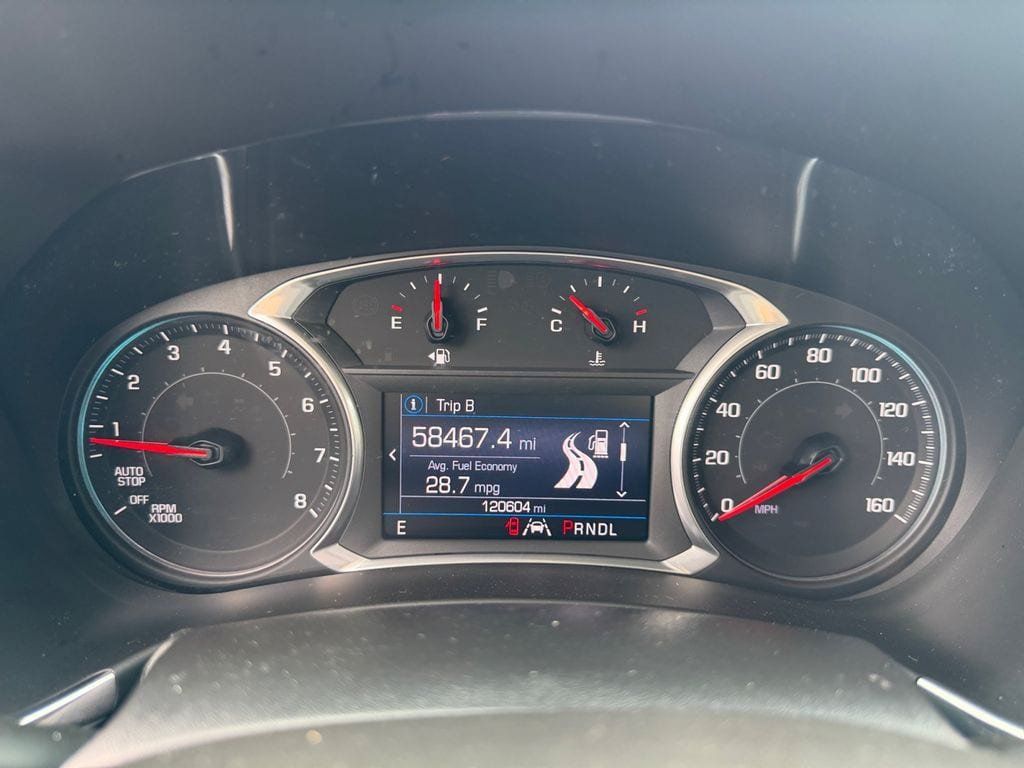 Used 2021 Chevrolet Equinox LT w/ Driver Convenience Package FWD image 18