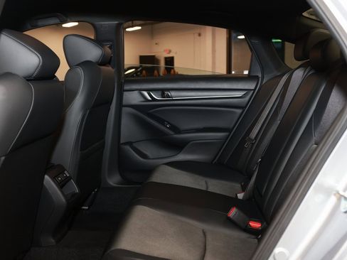 Used 2022 Honda Accord Sport image 13