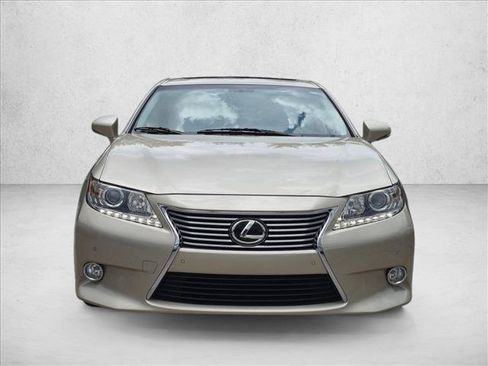 Used 2014 Lexus ES 350 w/ Premium Package FWD image 2