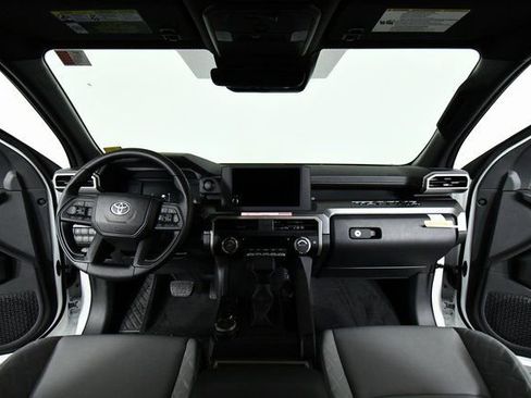 New 2026 Toyota Tacoma SR5 AWD/4WD image 18