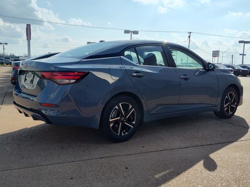 New 2025 Nissan Sentra SV w/ All-Weather Package image 4