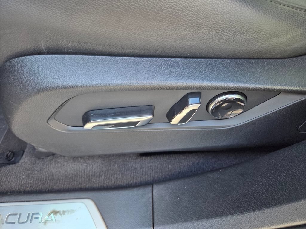 Used 2024 Acura RDX SH-AWD image 4