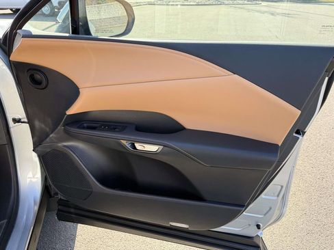 Used 2026 Lexus RX 350 w/ Convenience Package image 16