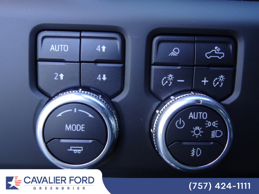 Used 2024 GMC Sierra 2500 AT4X AWD/4WD image 22