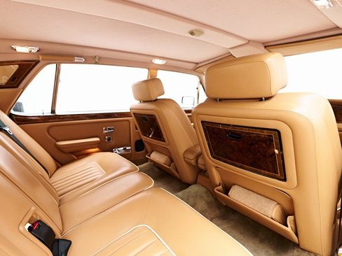 Used 1990 Rolls-Royce Silver Spur II image 59