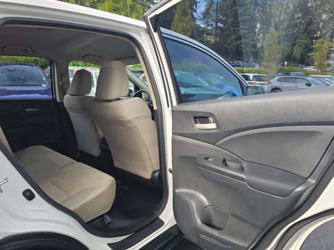 Used 2015 Honda CR-V LX image 14