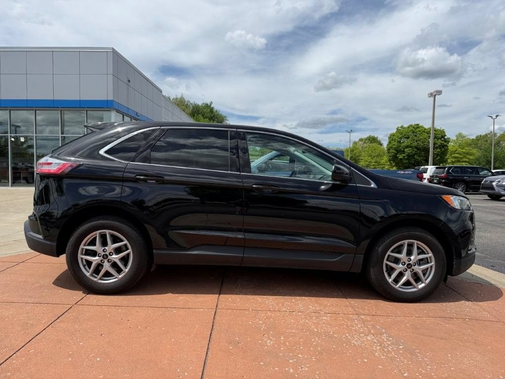 Used 2023 Ford Edge SEL w/ Convenience Package AWD/4WD image 7