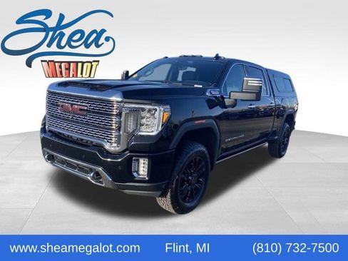 Used 2021 GMC Sierra 2500 Denali w/ Denali Black Diamond Edition image 1