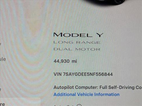 Used 2022 Tesla Model Y Long Range image 10