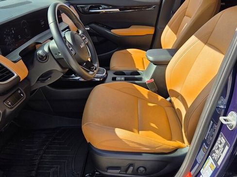 Used 2024 Kia Seltos SX w/ SX Sunroof Package image 7