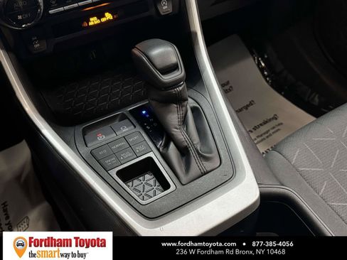 Certified 2025 Toyota RAV4 XLE AWD/4WD image 29