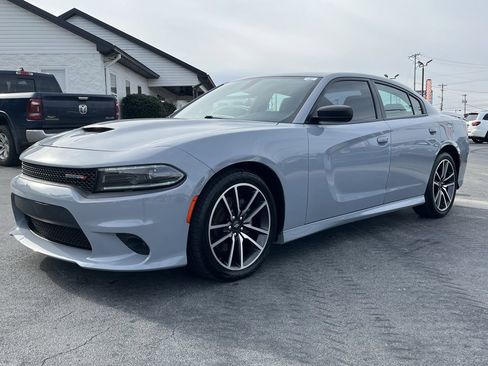 Used 2022 Dodge Charger R/T w/ Plus Group image 3