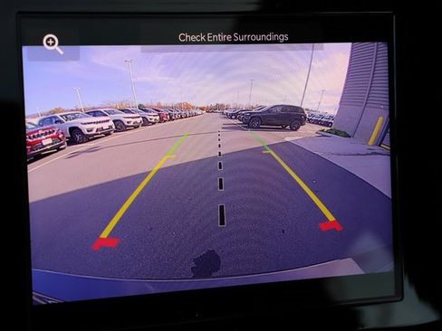 New 2025 Jeep Grand Cherokee L Laredo image 31