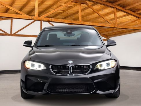 Used 2017 BMW M2 RWD image 8